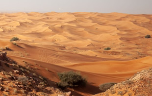 Desert driving course location in Sharjah — Tawi Nazwa Pink Rock area