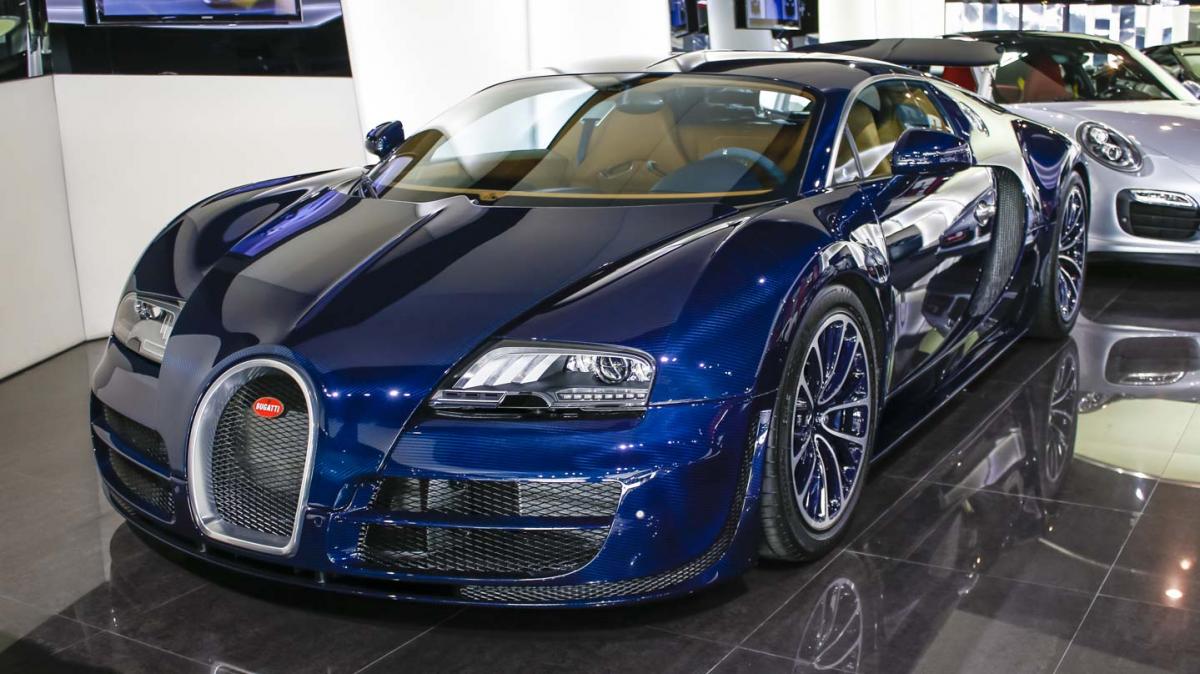 Ала автомобиля. Бугатти Вейрон синяя. Bugatti Veyron super Sport Carbon. Бугатти Вейрон супер спорт синий. Bugatti Veyron Blue Carbon.