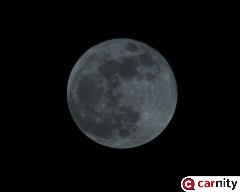Moon shot.jpg